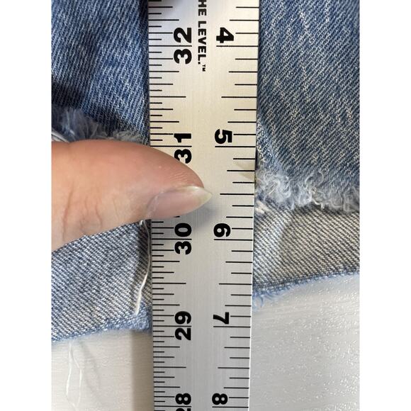 GAP Shorts Womens 16 33 Light Wash High Rise Cheeky Midi Button Fly Distressed - Picture 6 of 11